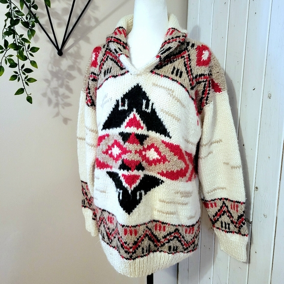 HANDKNIT COZY SOFT SWEATER - Picture 2 of 6